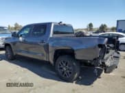 ✅ 2024 Toyota Tundra Platinum Hybrid • VIN: 5TFNC5DB7RX040540 • Lot: 81516665. Wystawiony na Copart z przebiegiem 24 460 mil. Bezpłatny archiwum sprzedaży aukcyjnych z USA i szczegółowy raport historii pojazdu na DreamBid. Zdjęcie 2.