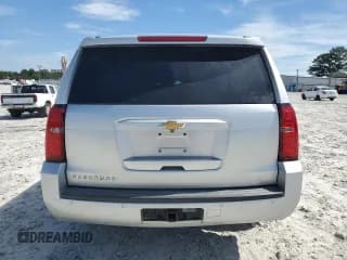 ✅ 2015 Chevrolet Suburban LT • VIN: 1GNSKJKC5FR205714 • Lot: 69388094. Wystawiony na Copart z przebiegiem 203 119 mil. Bezpłatny archiwum sprzedaży aukcyjnych z USA i szczegółowy raport historii pojazdu na DreamBid. Zdjęcie 6.