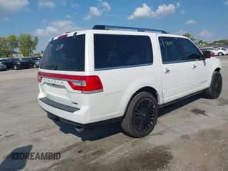 ✅ 2016 Lincoln Navigator Reserve • VIN: 5LMJJ3LTXGEL00529 • Lot: 43372644. Wystawiony na IAAI z przebiegiem 101 688 mil. Bezpłatny archiwum sprzedaży aukcyjnych z USA i szczegółowy raport historii pojazdu na DreamBid. Zdjęcie 4.