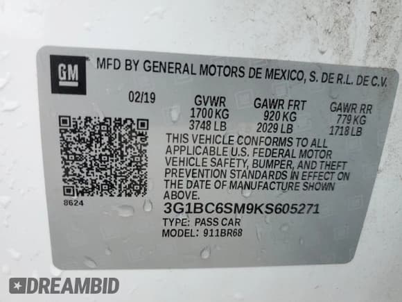 ✅ 2019 Chevrolet Cruze LS • VIN: 3G1BC6SM9KS605271 • Lot: 48819703. Listed on Copart with 30,702 mi. Free auction sales archive from the USA and detailed vehicle history report at DreamBid. Image 13.