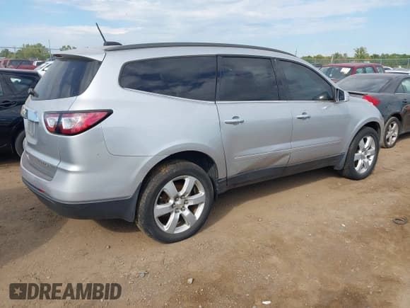 ✅ 2016 Chevrolet Traverse LT • VIN: 1GNKRGKD2GJ173537 • Lot: 43178429. Listed on IAAI with 164,238 mi. Free auction sales archive from the USA and detailed vehicle history report at DreamBid. Image 4.