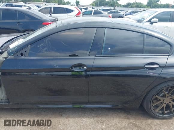 ✅ 2014 BMW 6 Series 650i • VIN: WBA6B2C51ED129160 • Lot: 42458210. Listed on IAAI with 95,339 mi. Free auction sales archive from the USA and detailed vehicle history report at DreamBid. Image 15.