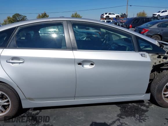 ✅ 2010 Toyota Prius II • VIN: JTDKN3DUXA0225925 • Lot: 43476495. Listed on IAAI with 229,618 mi. Free auction sales archive from the USA and detailed vehicle history report at DreamBid. Image 14.