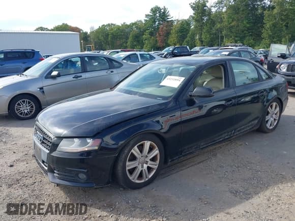 ✅ 2010 Audi A4 Premium • VIN: WAUBFAFL0AN057993 • Lot: 43232054. Wystawiony na IAAI z przebiegiem 200 541 mil. Bezpłatny archiwum sprzedaży aukcyjnych z USA i szczegółowy raport historii pojazdu na DreamBid. Zdjęcie 2.