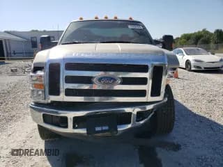✅ 2009 Ford F-350 • VIN: 1FTWF31R19EA73661 • Lot: 74765444. Wystawiony na Copart z przebiegiem 213 530 mil. Bezpłatny archiwum sprzedaży aukcyjnych z USA i szczegółowy raport historii pojazdu na DreamBid. Zdjęcie 5.