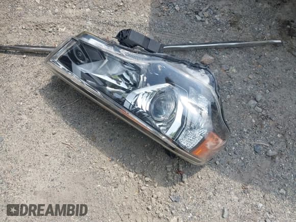 ✅ 2019 Toyota 4Runner SR5 • VIN: JTEBU5JR9K5677640 • Лот: 42446075. Опубликован ранее на IAAI с пробегом 105 129 миль. Бесплатный доступ к архиву аукционных продаж из США и подробный отчёт об истории автомобиля на DreamBid. Изображение 12.