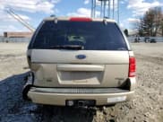 ✅ 2005 Ford Explorer XLT • VIN: 1FMZU73W55UA75339 • Lot: 52194005. Wystawiony na Copart z przebiegiem 74 324 mil. Bezpłatny archiwum sprzedaży aukcyjnych z USA i szczegółowy raport historii pojazdu na DreamBid. Zdjęcie 6.