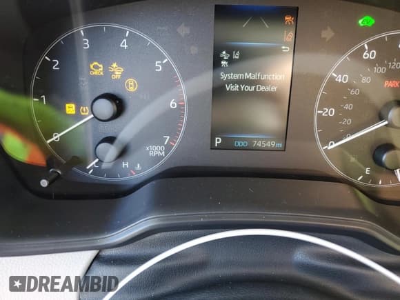 ✅ 2023 Toyota Corolla Hybrid LE • VIN: JTDBDMHEXP3007079 • Lot: 85588815. Wystawiony na Copart z przebiegiem 74 549 mil. Bezpłatny archiwum sprzedaży aukcyjnych z USA i szczegółowy raport historii pojazdu na DreamBid. Zdjęcie 9.