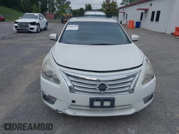 ✅ 2013 Nissan Altima SL • VIN: 1N4BL3AP5DC193897 • Lot: 34611757. Listed on IAAI with 131,318 mi. Free auction sales archive from the USA and detailed vehicle history report at DreamBid. Image 6.