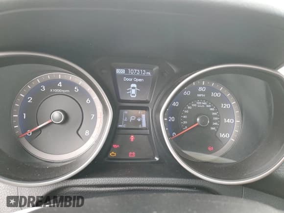 ✅ 2013 Hyundai Elantra • VIN: KMHD35LE7DU106064 • Lot: 85580035. Listed on Copart with 107,313 mi. Free auction sales archive from the USA and detailed vehicle history report at DreamBid. Image 9.