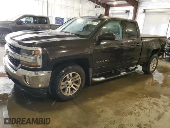 ✅ 2018 Chevrolet Silverado 1500 LT • VIN: 1GCVKREC6JZ186678 • Lot: 82384225. Listed on Copart with 114,879 mi. Free auction sales archive from the USA and detailed vehicle history report at DreamBid. Image 1.