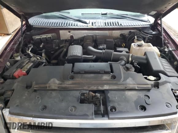 ✅ 2011 Ford Expedition Max Limited • VIN: 1FMJK2A58BEF35812 • Lot: 59992925. Listed on Copart with 152,183 mi. Free auction sales archive from the USA and detailed vehicle history report at DreamBid. Image 12.