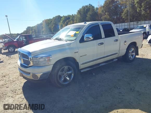 2008 Dodge 1500 SLT с VIN 1D7HA18258J209130, выставлен на аукционе IAAI как лот 43478186 с пробегом 227 464 миль миль и . История ставок и продаж доступна на DreamBid. Изображение 2.