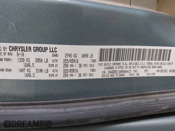 ✅ 2010 Chrysler Town & Country Touring • VIN: 2A4RR5D10AR404415 • Лот: 43339060. Опубликован ранее на IAAI с пробегом 166 113 миль. Бесплатный доступ к архиву аукционных продаж из США и подробный отчёт об истории автомобиля на DreamBid. Изображение 9.