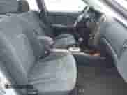 2003 Hyundai Sonata GLS с VIN KMHWF35H23A881920, выставлен на аукционе IAAI как лот 41263341 с пробегом Не указан миль и . История ставок и продаж доступна на DreamBid. Изображение 5.