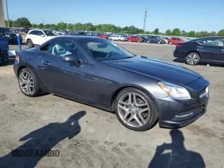 ✅ 2015 Mercedes-Benz SLK 250 • VIN: WDDPK4HA9FF101515 • Lot: 53091124. Listed on Copart with 91,807 mi. Free auction sales archive from the USA and detailed vehicle history report at DreamBid. Image 4.