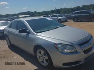 2011 Chevrolet Malibu 1FL z VIN 1G1ZA5EU7BF374966, wystawiony jako IAAI lot #43201091 z przebiegiem 141 089 mil mil oraz . Historia ofert i sprzedaży dostępna na DreamBid. Obrazek 1.