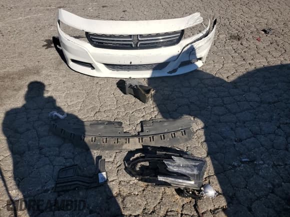 ✅ 2015 Dodge Charger SE • VIN: 2C3CDXBG0FH737860 • Лот: 89847485. Опубликован ранее на Copart с пробегом 139 181 миль. Бесплатный доступ к архиву аукционных продаж из США и подробный отчёт об истории автомобиля на DreamBid. Изображение 12.