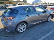 ✅ 2015 Lexus CT 200h • VIN: JTHKD5BH1F2228405 • Lot: 96349025. Wystawiony na Copart z przebiegiem 75 873 mil. Bezpłatny archiwum sprzedaży aukcyjnych z USA i szczegółowy raport historii pojazdu na DreamBid. Zdjęcie 3.