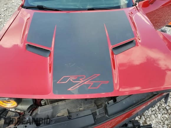 ✅ 2015 Dodge Challenger R/T Plus • VIN: 2C3CDZBTXFH889069 • Lot: 63397564. Wystawiony na Copart z przebiegiem 126 015 mil. Bezpłatny archiwum sprzedaży aukcyjnych z USA i szczegółowy raport historii pojazdu na DreamBid. Zdjęcie 12.