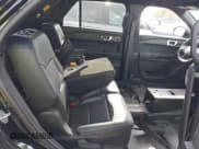 ✅ 2022 Ford Police Interceptor Utility • VIN: 1FM5K8AB5NGC23658 • Lot: 41146628. Wystawiony na IAAI z przebiegiem 16 840 mil. Bezpłatny archiwum sprzedaży aukcyjnych z USA i szczegółowy raport historii pojazdu na DreamBid. Zdjęcie 8.