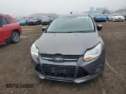 ✅ 2014 Ford Focus SE • VIN: 1FADP3F22EL449067 • Лот: 93537665. Опубликован ранее на Copart с пробегом 150 864 миль. Бесплатный доступ к архиву аукционных продаж из США и подробный отчёт об истории автомобиля на DreamBid. Изображение 5.