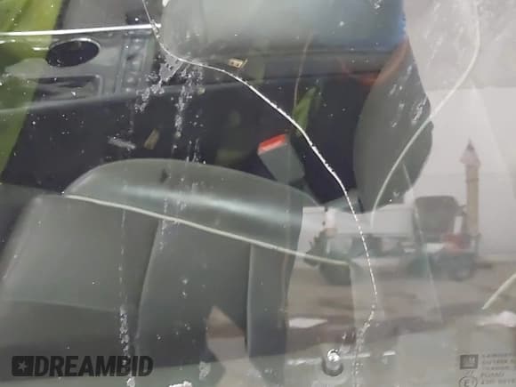 ✅ 2014 Chevrolet Impala LTZ • VIN: 1G1145SL6EU103400 • Lot: 43863150. Listed on IAAI with 355,740 mi. Free auction sales archive from the USA and detailed vehicle history report at DreamBid. Image 6.