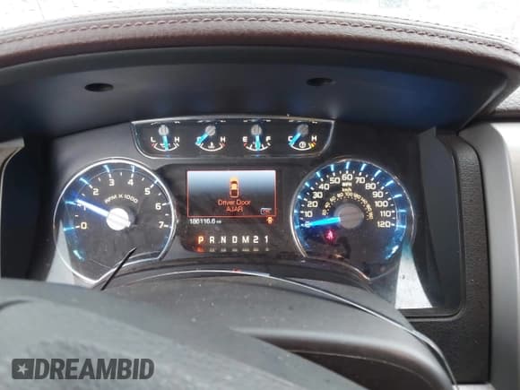 ✅ 2014 Ford F-150 XL • VIN: 1FTFW1ET9EKD80369 • Lot: 43117596. Wystawiony na IAAI z przebiegiem 186 116 mil. Bezpłatny archiwum sprzedaży aukcyjnych z USA i szczegółowy raport historii pojazdu na DreamBid. Zdjęcie 15.