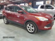 ✅ 2014 Ford Escape SE • VIN: 1FMCU0GX5EUC00503 • Lot: 92283725. Wystawiony na Copart z przebiegiem 64 191 mil. Bezpłatny archiwum sprzedaży aukcyjnych z USA i szczegółowy raport historii pojazdu na DreamBid. Zdjęcie 4.
