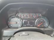 ✅ 2018 Chevrolet Silverado 2500HD LT • VIN: 1GC1KVEG8JF190582 • Lot: 47022945. Wystawiony na Copart z przebiegiem 220 138 mil. Bezpłatny archiwum sprzedaży aukcyjnych z USA i szczegółowy raport historii pojazdu na DreamBid. Zdjęcie 9.