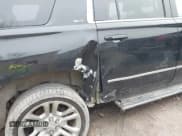 ✅ 2017 GMC Yukon XL SLT • VIN: 1GKS1GKC7HR340179 • Lot: 41887780. Listed on IAAI with 195,978 mi. Free auction sales archive from the USA and detailed vehicle history report at DreamBid. Image 6.