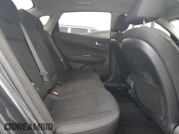 ✅ 2020 Kia Optima LX • VIN: 5XXGT4L38LG381957 • Lot: 92287405. Wystawiony na Copart z przebiegiem 92 948 mil. Bezpłatny archiwum sprzedaży aukcyjnych z USA i szczegółowy raport historii pojazdu na DreamBid. Zdjęcie 10.