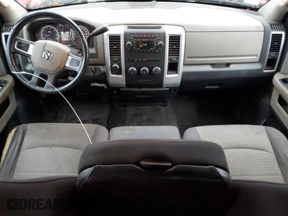 ✅ 2009 Dodge 1500 SLT • VIN: 1D3HV13T19S709125 • Lot: 92277205. Wystawiony na Copart z przebiegiem 126 657 mil. Bezpłatny archiwum sprzedaży aukcyjnych z USA i szczegółowy raport historii pojazdu na DreamBid. Zdjęcie 8.