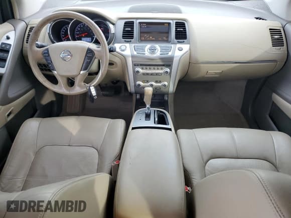 ✅ 2012 Nissan Murano SV • VIN: JN8AZ1MW3CW203694 • Lot: 91187115. Wystawiony na Copart z przebiegiem 92 482 mil. Bezpłatny archiwum sprzedaży aukcyjnych z USA i szczegółowy raport historii pojazdu na DreamBid. Zdjęcie 8.