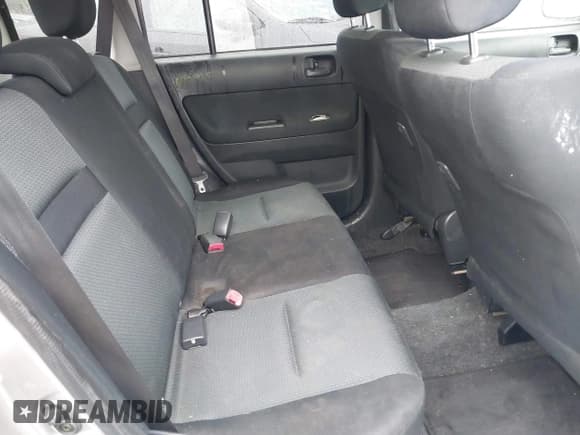 ✅ 2006 Scion xB • VIN: JTLKT324064092783 • Lot: 41498616. Wystawiony na IAAI z przebiegiem 231 380 mil. Bezpłatny archiwum sprzedaży aukcyjnych z USA i szczegółowy raport historii pojazdu na DreamBid. Zdjęcie 8.