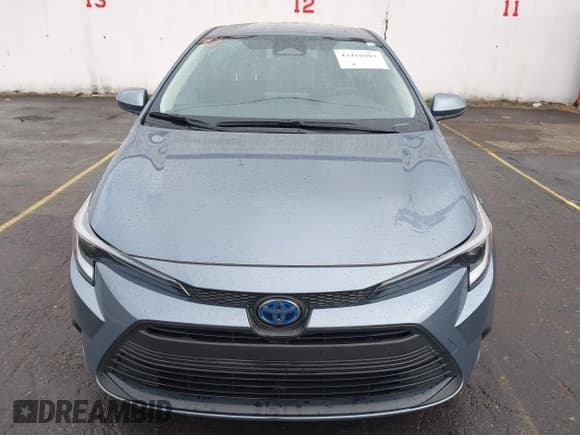 ✅ 2024 Toyota Corolla Hybrid LE • VIN: JTDBCMFE9R3054399 • Lot: 43416903. Listed on IAAI with 11,093 mi. Free auction sales archive from the USA and detailed vehicle history report at DreamBid. Image 6.