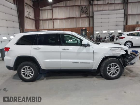 ✅ 2019 Jeep Grand Cherokee Upland • VIN: 1C4RJFAG5KC834317 • Lot: 42079616. Listed on IAAI with 42,452 mi. Free auction sales archive from the USA and detailed vehicle history report at DreamBid. Image 13.