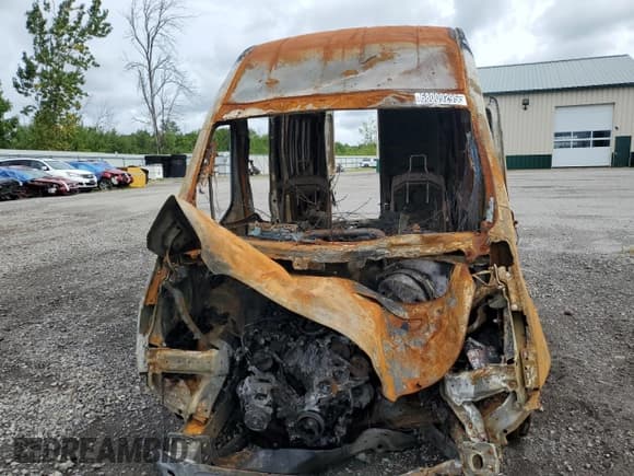 ✅ 2023 Ford Transit Cargo • VIN: 1FTBR1X88PKB02449 • Lot: 68009295. Listed on Copart with Not provided. Free auction sales archive from the USA and detailed vehicle history report at DreamBid. Image 5.