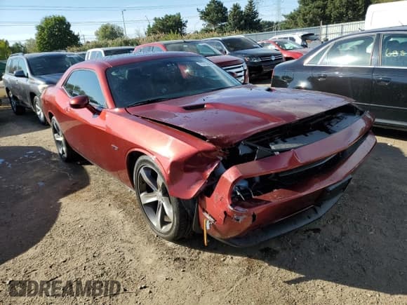 ✅ 2014 Dodge Challenger R/T 100th Anniversary Appearance • VIN: 2C3CDYBT2EH257322 • Lot: 73750694. Wystawiony na Copart z przebiegiem 38 994 mil. Bezpłatny archiwum sprzedaży aukcyjnych z USA i szczegółowy raport historii pojazdu na DreamBid. Zdjęcie 4.