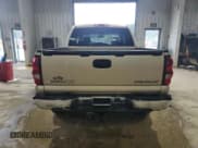 ✅ 2004 Chevrolet Silverado 1500 LS • VIN: 2GCEK13TX41418555 • Lot: 63997115. Wystawiony na Copart z przebiegiem 172 329 mil. Bezpłatny archiwum sprzedaży aukcyjnych z USA i szczegółowy raport historii pojazdu na DreamBid. Zdjęcie 6.