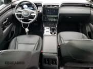 ✅ 2023 Hyundai Tucson Limited • VIN: 5NMJE3AE7PH235510 • Lot: 66498994. Wystawiony na Copart z przebiegiem 5 963 mil. Bezpłatny archiwum sprzedaży aukcyjnych z USA i szczegółowy raport historii pojazdu na DreamBid. Zdjęcie 8.