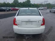 ✅ 2006 Hyundai Accent GLS • VIN: KMHCN46C56U056777 • Лот: 42344945. Опубликован ранее на IAAI с пробегом 95 349 миль. Бесплатный доступ к архиву аукционных продаж из США и подробный отчёт об истории автомобиля на DreamBid. Изображение 17.