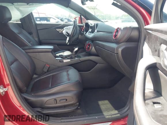 ✅ 2020 Chevrolet Blazer RS • VIN: 3GNKBKRS4LS557081 • Lot: 43150723. Listed on IAAI with 104,348 mi. Free auction sales archive from the USA and detailed vehicle history report at DreamBid. Image 5.