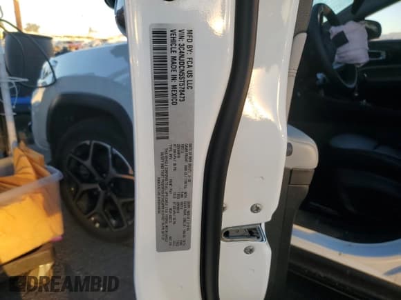 ✅ 2025 Jeep Compass Limited • VIN: 3C4NJDCN5ST578473 • Lot: 90650215. Listed on Copart with 8,064 mi. Free auction sales archive from the USA and detailed vehicle history report at DreamBid. Image 14.