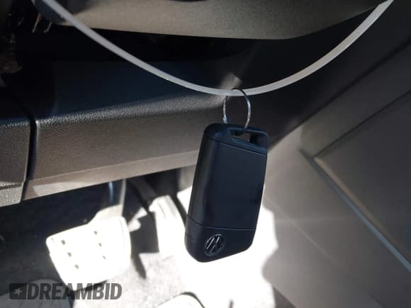 ✅ 2024 Volkswagen Tiguan SE R-Line Black • VIN: 3VV8B7AX6RM180825 • Лот: 43416735. Опубликован ранее на IAAI с пробегом 14 178 миль. Бесплатный доступ к архиву аукционных продаж из США и подробный отчёт об истории автомобиля на DreamBid. Изображение 11.