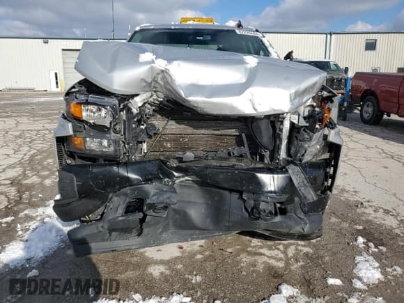 ✅ 2021 Chevrolet Silverado 1500 Work Truck • VIN: 3GCUYAEF9MG259620 • Lot: 82226684. Wystawiony na Copart z przebiegiem 65 992 mil. Bezpłatny archiwum sprzedaży aukcyjnych z USA i szczegółowy raport historii pojazdu na DreamBid. Zdjęcie 5.