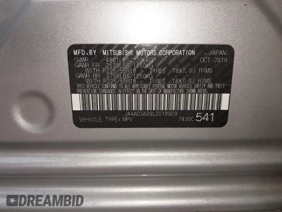 ✅ 2020 Mitsubishi Outlander SE • VIN: JA4AD3A39LZ018929 • Lot: 40950234. Listed on IAAI with 84,308 mi. Free auction sales archive from the USA and detailed vehicle history report at DreamBid. Image 9.