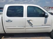 ✅ 2011 Chevrolet Silverado 1500 LTZ • VIN: 3GCPKTE33BG175970 • Lot: 43252945. Wystawiony na IAAI z przebiegiem 243 325 mil. Bezpłatny archiwum sprzedaży aukcyjnych z USA i szczegółowy raport historii pojazdu na DreamBid. Zdjęcie 14.