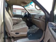 ✅ 2001 Ford F-250 XL • VIN: 1FTNF21L21EB87741 • Lot: 43591064. Wystawiony na IAAI z przebiegiem 54 724 mil. Bezpłatny archiwum sprzedaży aukcyjnych z USA i szczegółowy raport historii pojazdu na DreamBid. Zdjęcie 5.