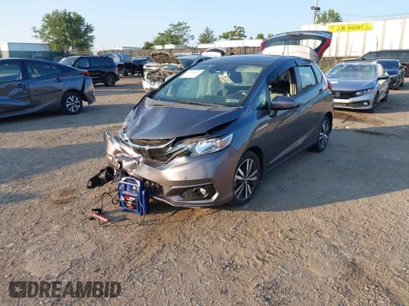 ✅ 2018 Honda Fit EX-L • VIN: 3HGGK5H98JM700907 • Lot: 42781287. Listed on IAAI with 88,894 mi. Free auction sales archive from the USA and detailed vehicle history report at DreamBid. Image 17.